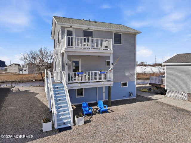 1255 W Mallard Drive, Manahawkin, NJ 08050