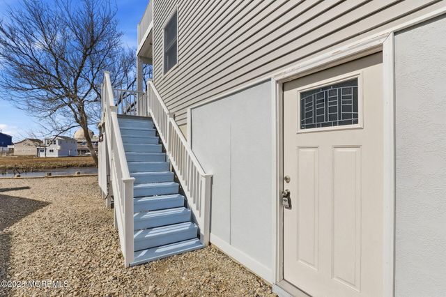 1255 W Mallard Drive, Manahawkin, NJ 08050