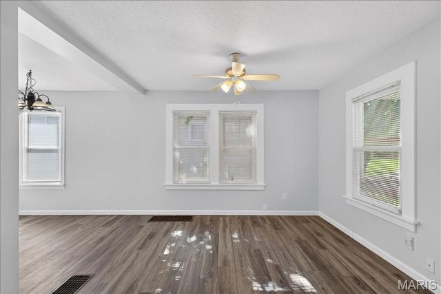 5827 W Park Avenue, St Louis, MO 63110