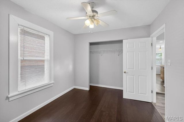 5827 W Park Avenue, St Louis, MO 63110