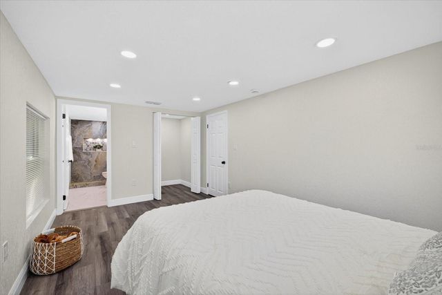 1513 E SLIGH AVENUE, Tampa, FL 33610