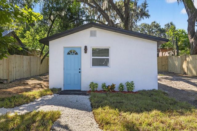 1513 E SLIGH AVENUE, Tampa, FL 33610