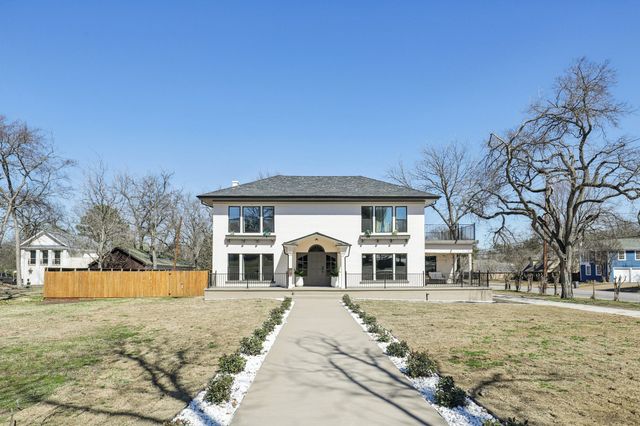 702 GRIFFITH, Terrell, TX 75160