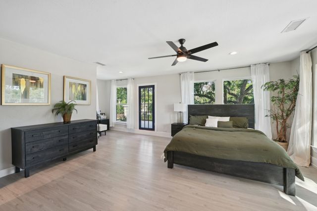 702 GRIFFITH, Terrell, TX 75160