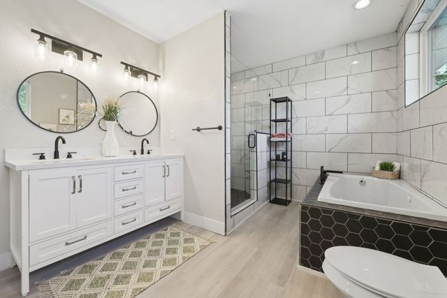 702 GRIFFITH, Terrell, TX 75160