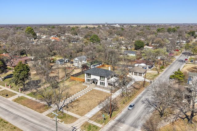 702 GRIFFITH, Terrell, TX 75160