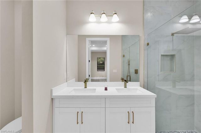 2604 56th ST SW, Lehigh Acres, FL 33976