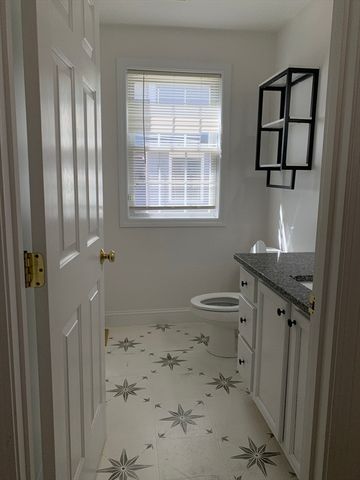 2 Fountain St A, Milford, MA 01757