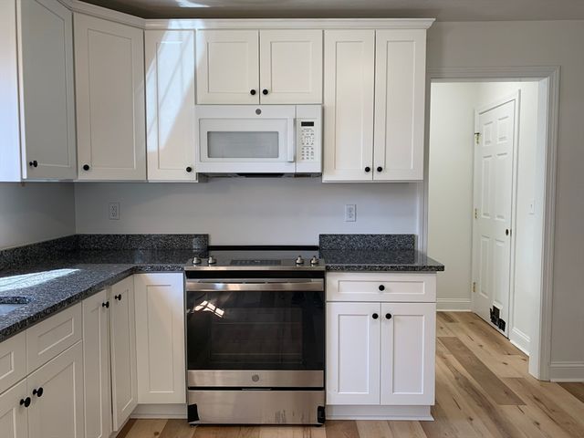 2 Fountain St A, Milford, MA 01757