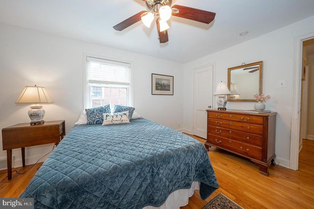 305 EAGLE RD, Wayne, PA 19087