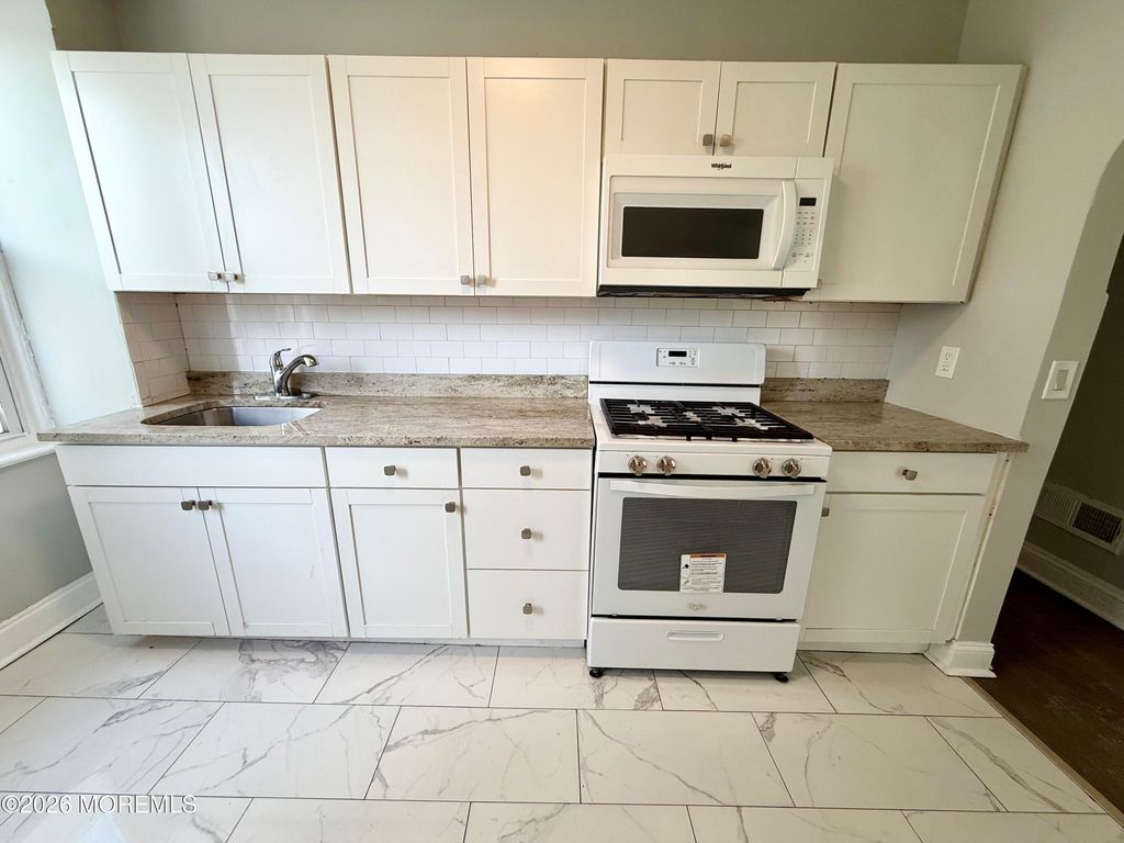 37 2nd Avenue 1, Long Branch, NJ 07740