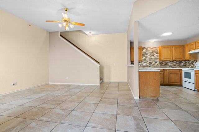 1003 W Lovers Lane, Arlington, TX 76013