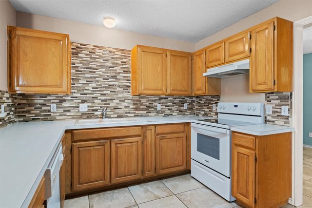 1003 W Lovers Lane, Arlington, TX 76013