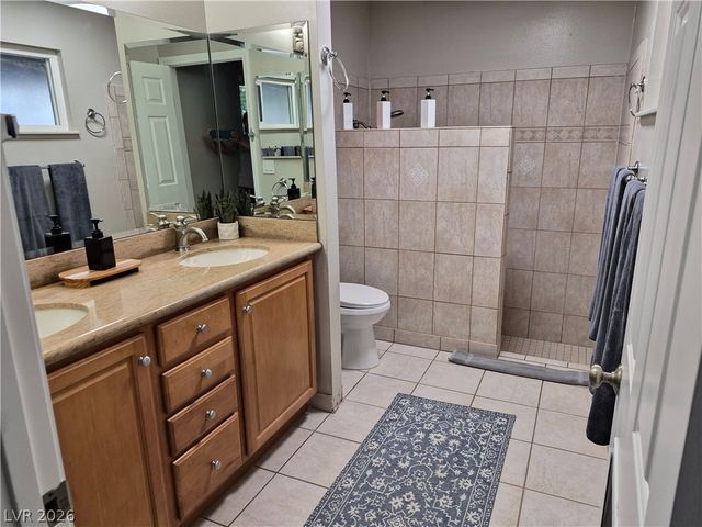 3753 South Rosecrest Circle, Las Vegas, NV 89121