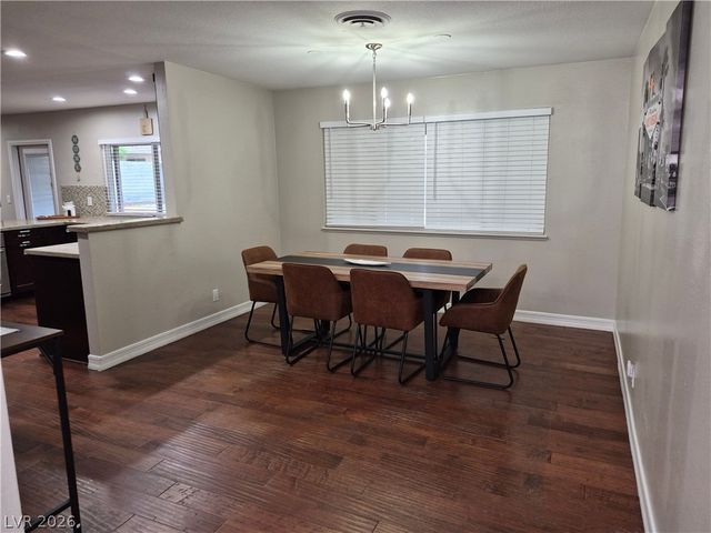 3753 South Rosecrest Circle, Las Vegas, NV 89121