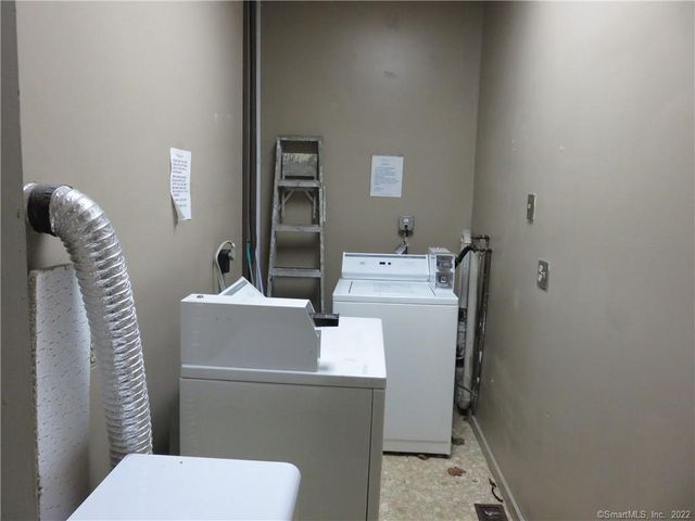 762 State Street 2, New Haven, CT 06511