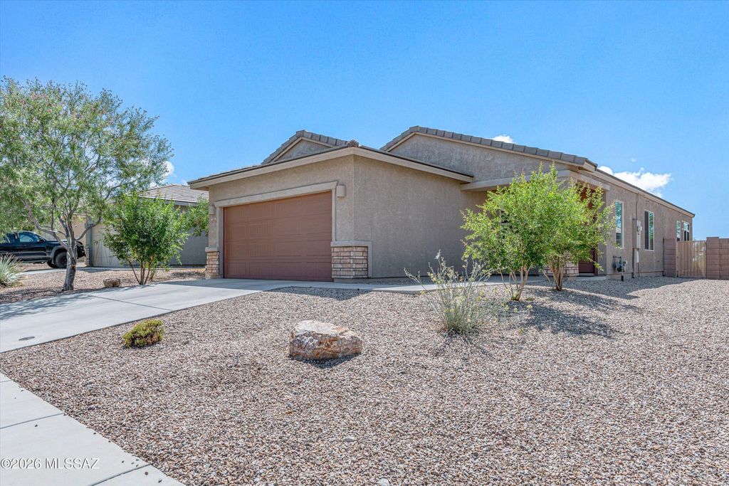 14710 S Avenida Lago De Plata, Vail, AZ 85641