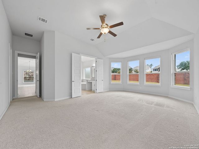 119 Branson, Boerne, TX 78006