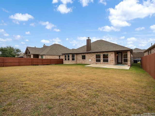 119 Branson, Boerne, TX 78006