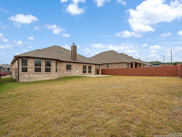 119 Branson, Boerne, TX 78006