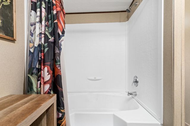 13908 Fm 1004, Buna, TX 77612