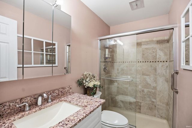 119 Zona Drive, Auburn, IN 46706