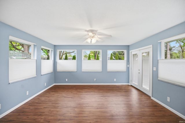 119 Zona Drive, Auburn, IN 46706