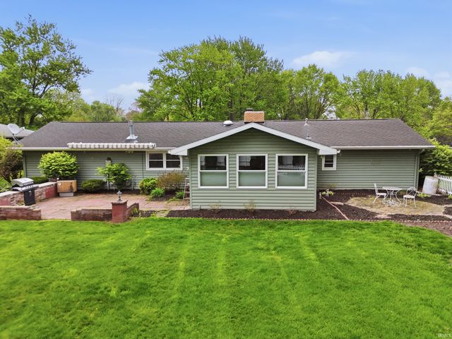 119 Zona Drive, Auburn, IN 46706