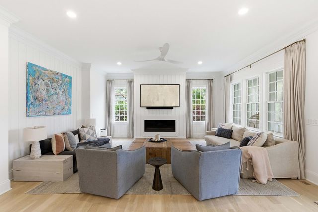 217 King George Street, Charleston, SC 29492