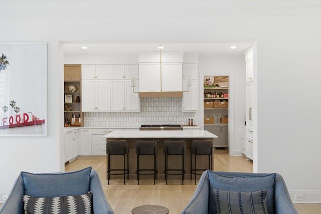 217 King George Street, Charleston, SC 29492