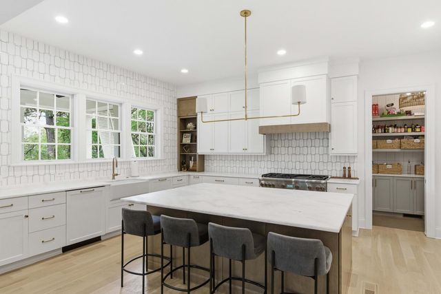 217 King George Street, Charleston, SC 29492