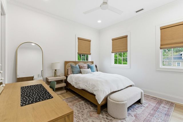 217 King George Street, Charleston, SC 29492