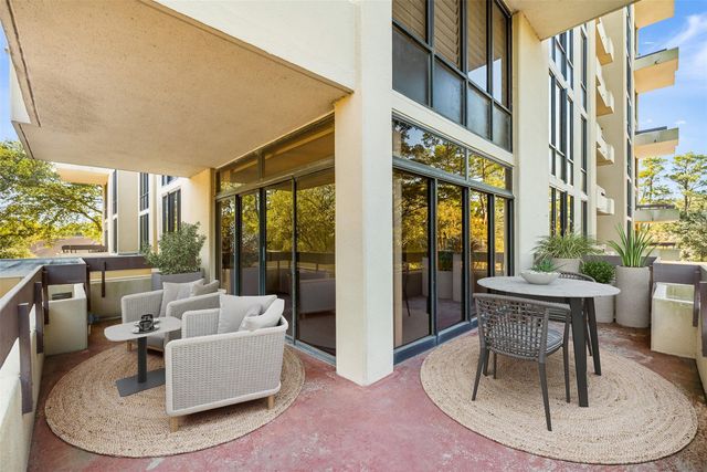 14655 Champion Forest Drive 302, Houston, TX 77069