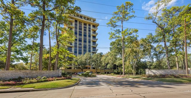 14655 Champion Forest Drive 302, Houston, TX 77069