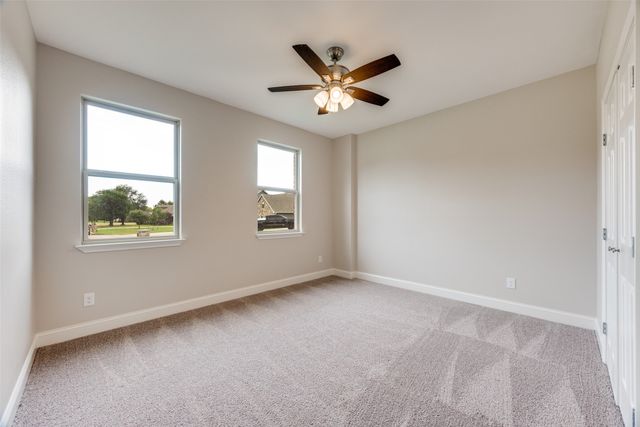 1704 Kings Lane, Commerce, TX 75428