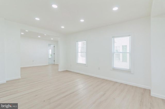 395 MAIN ST, Cedarville, NJ 08311