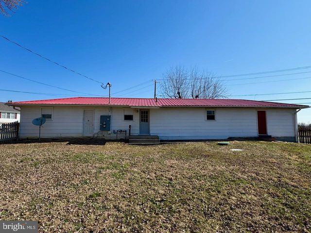 130 WHITE OAK RD, White Post, VA 22663