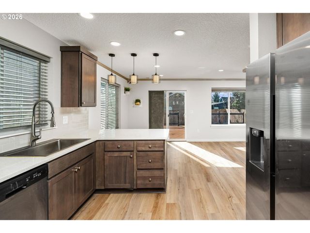 7052 Se FIR Ave, Portland, OR 97206