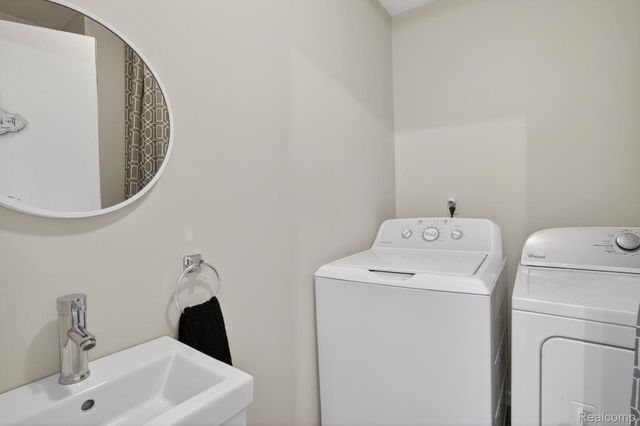 3071 Morrish Road, Clayton Charter Township, MI 48473