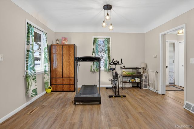 3071 Morrish Road, Clayton Charter Township, MI 48473