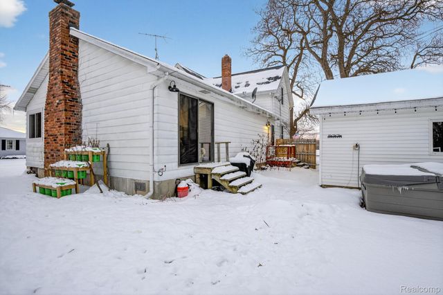 3071 Morrish Road, Clayton Charter Township, MI 48473