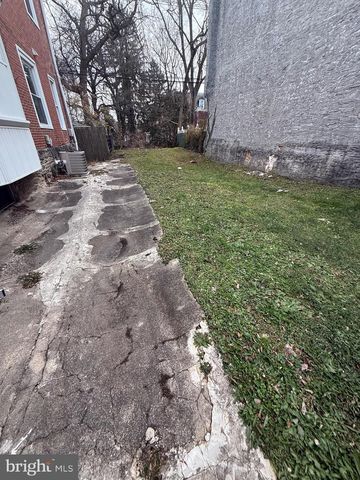 240 E DURHAM ST, Philadelphia, PA 19119