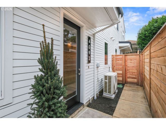 4092 Ne Prescott St A, Portland, OR 97211