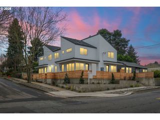 4092 Ne Prescott St A, Portland, OR 97211
