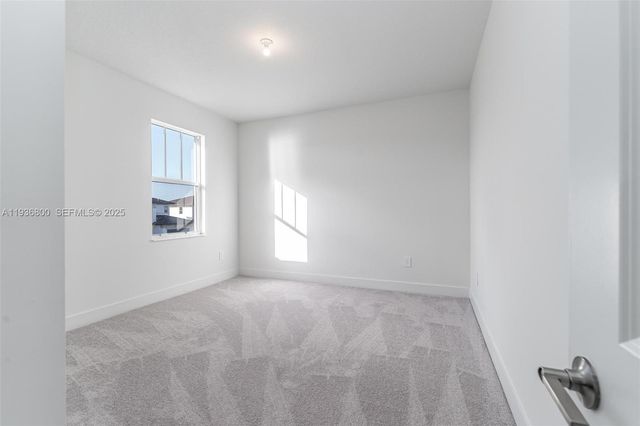 12289 SW 43rd St, Davie, FL 33330