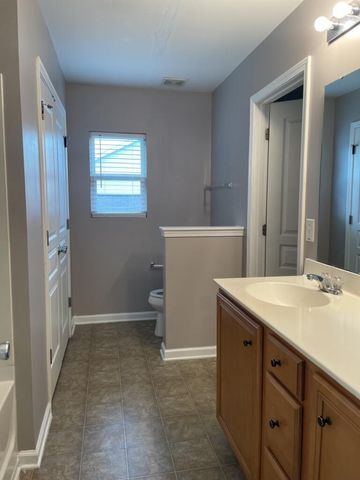 8806 Shadowglen Drive, North Charleston, SC 29420