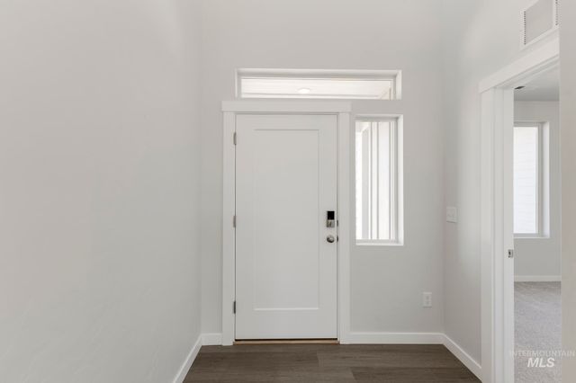 8369 E Cool River Lp, Nampa, ID 83687