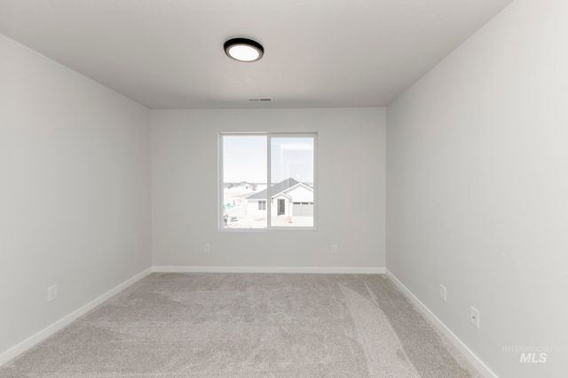 8369 E Cool River Lp, Nampa, ID 83687