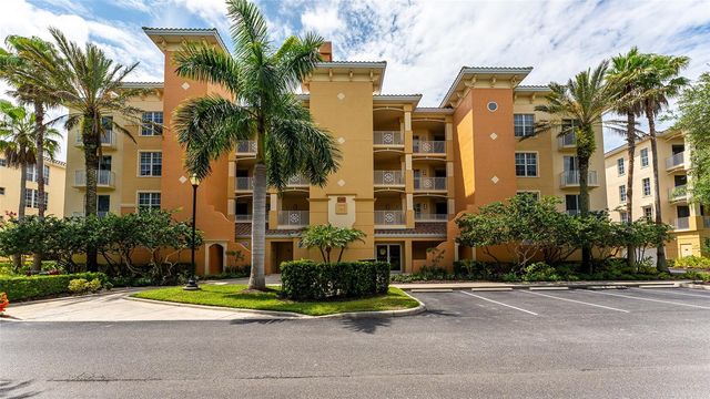 6350 WATERCREST WAY 402, Lakewood Ranch, FL 34202