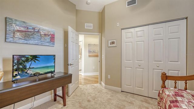 6350 WATERCREST WAY 402, Lakewood Ranch, FL 34202